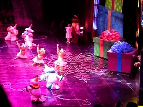RADIO CITY MUSIC HALL Nutcracker 2009 Christmas Spectacular ROCKETTES