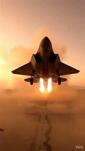 F-22 Raptor Explosive Takeoff | Stealth Fighter Jet Desert Launch