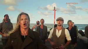 The Dustyesky lads from "Mullumgrad" perform at Brunswick Heads. Missed the Australian Story? Watch here 👉https://bit.ly/307Q66d | Australian Story