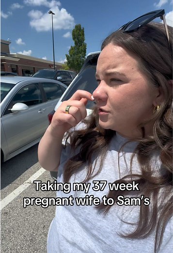 @Lauryn Chayce finally went into Sam’s with me again, maybe for the last time it’s just us 😭😍🥹 #husband #wife #pregnancy #marriedlife #couplegoals