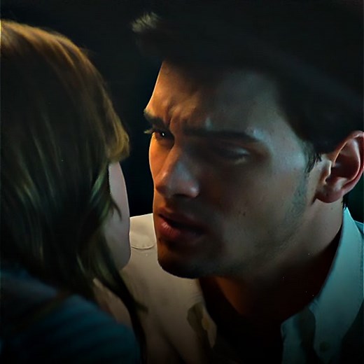 Romantic Movie Kissing Scene Highlights