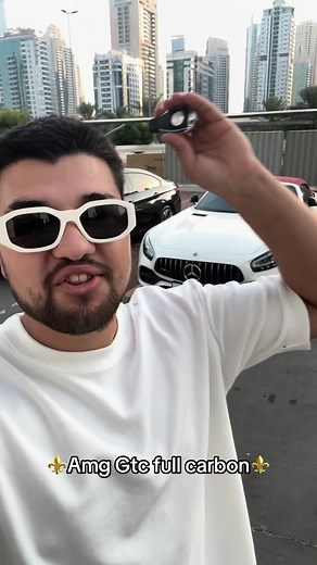 Review Mercedes AMG GTS 63 2021: Carbon și Performanță