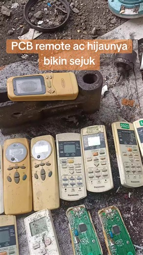 beda remote ac dan tv pada PCB nya #remote #ac #pcb #tukangrosok #creative
