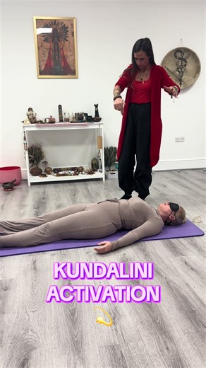 ARE YOU READY TO UNLEASH YOUR POWER 💫 Benefits of Kundalini Activation Sessions: Spiritual Awakening: Kundalini activation can lead to a profound spiritual awakening, allowing individuals to tap into higher states of consciousness and experience a deeper connection to the universe. Energy Balancing: Kundalini energy is believed to reside at the base of the spine and, when activated, flows through the body's energy centers (chakras), promoting balance and vitality. Emotional Healing: Kundalini a