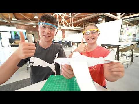 ChompSaw: A kid-safe power tool for cutting cardboard!