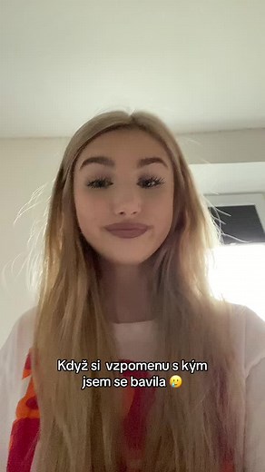 Exploring Gestures and Communication Techniques