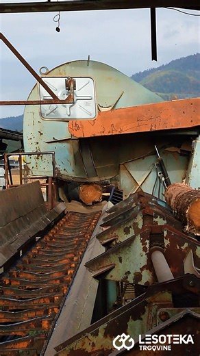 🌲 Ko kakovost sreča tradicijo.To je naša žaga, kjer vsak hlod razrežemo z natančnostjo in skrbjo. Les obdelujemo sami, zato zagotavljamo stalno kakovost, pravične cene in hitro dobavo za naše stranke.🏗️ V ponudbi:Konstrukcijski les • Les za fasade • Les za terase • Lesene oblogeSmrekov les • Macesnov les • Tropski les Cumaru in Bambus👉 Oglej si našo ponudbo: https://www.lesoteka-trgovine.si/prodaja-lesa/#les #žaga #konstrukcijskiles #fasadeles #terase #smreka #macesen #cumaru #bambus #lesotek