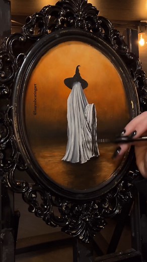 770K views · 10K reactions | Very much enjoying the adventures of @laurasbeatingart's Gary the Ghost! #beautifulbizarre #laurasbeatingart #LauraSmithart #garytheghost #ghost #ghostpainting #gothicdecor #painting #art #artist #laurasbeatingart #artwork #spookypainting #ghostwitch #paintingWIP | Beautiful Bizarre Magazine | Facebook