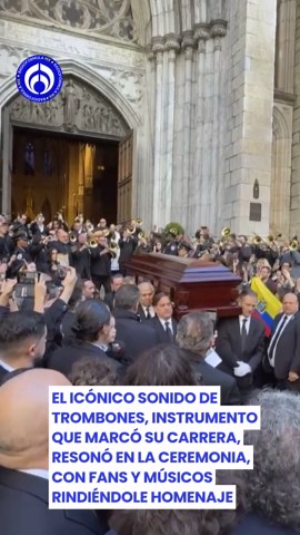 🎺🕊️ Adiós a una leyenda: Willie Colón fue despedido este lunes en la Catedral de San Patricio en Nueva York. 👏🎶 Entre aplausos, fans y músicos rindieron homenaje al icónico salsero, quien falleció el 21 de febrero a los 75 años por complicaciones respiratorias. Que descanse en paz. 🙏 📹: Reuters #tiktokinforma #tiktokmehizover #WillieColon #funeral #música #viral