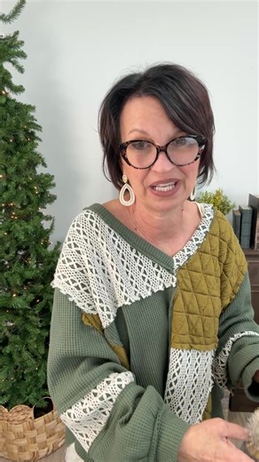 You can find this deal here https://theshabbytreeboutique.com/deal-of-the-day/ | The Shabby Tree