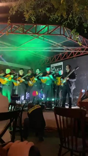 Noche de ronda con Rondalla GRM de Ciudad Victoria