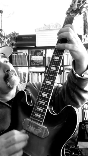Riff Of The Day #373 - Mama Kin #eugeniomirti #guitar #riffoftheday #aerosmith #mamakin #classicrock