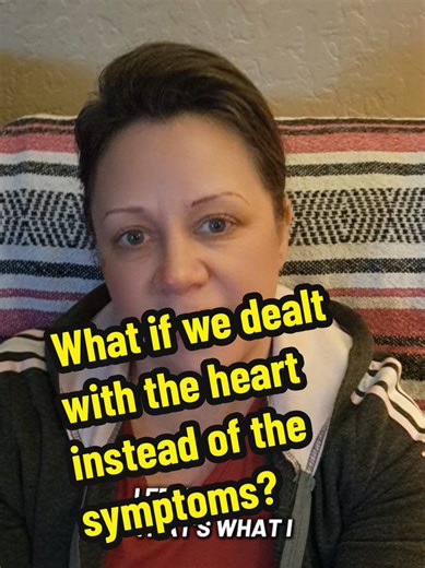 I wonder how different our parenting would look if we took the time to deal with heart issues instead of being so quick to discipline - or yell!?? #examishgirl #amishchildren #parentingishard #discipline #childdiscipline