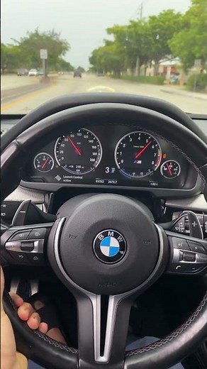 BMW X5M LAUNCH CONTROL ACTIVATED ! F85 BIG BODY M 0-60 MPH Original Sound