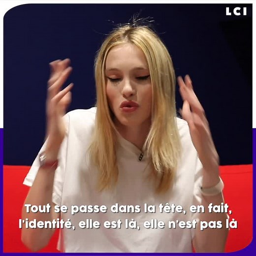 C'est l'héroïne de "Il est elle", la fiction de TF1 qui suit le parcours d'une adolescente en transition. Une histoire forte et touchante qui fait écho à l'expérience d'Andréa Furet, comédienne transgenre de 19 ans. | LCI