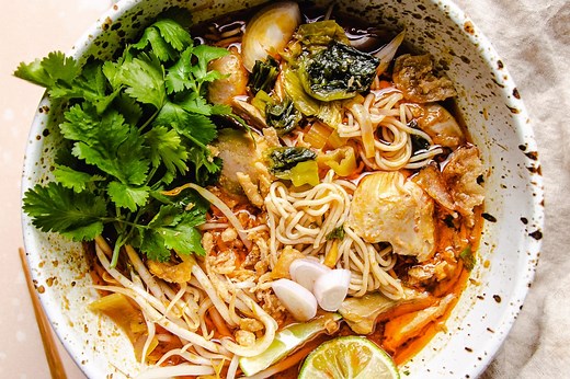 Thai Chicken Curry Noodles (Chiang Mai Khao Soi)