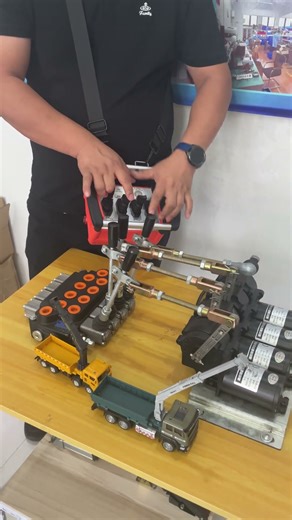 #hydraulic valve #Joystick #Waterproof #wireless linear telescopic motor #remote #control#crane