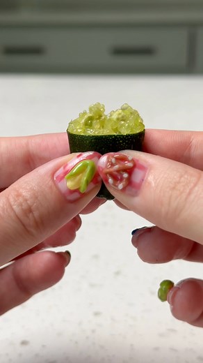 772K views · 1.1K reactions | One of my favorite citrus fruits will forever be finger limes! These are like nature’s popping boba! They have an almost floral flavor and the pulp pops just like boba #reels | Soozie the Foodie | Facebook