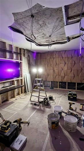 From an empty room to a workspace that feels right #workspacemakeover #beforeafter #timelapse