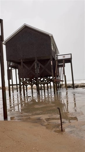 Buxton NC Update11/03/2025 Winds are currently gusting 30mph and we have rough surf today as well. Rejuvenate has a definite lean this morning. #buxton #NorthCarolina #obx #viralreelschallenge #beachlife #weather | 252 Island Girl