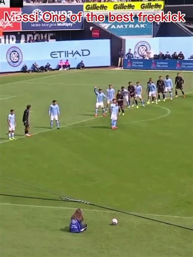 Messi One of the Best Free Kick Goals vs NYC 😱⚽ | Insane Curve! || Messi best goals || GOAT #shorts