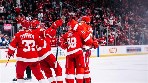 BUF@DET: Kane scores goal against Colten Ellis