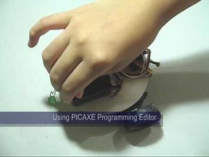 Build Your Own Simple and Easy PICAXE Microcontroller Based Photovore Robot
