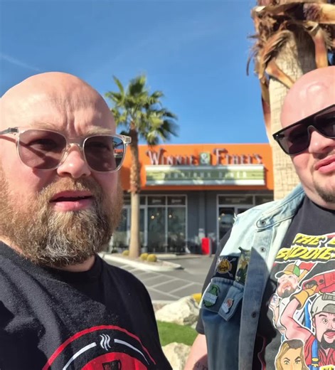 Las Vegas pulled up BIG for this one! 🎰🍔 The Big Bald Buddies teamed up with David and The Gore-geous Ghouls Amy & Dawn to check out Winnie & Ethel’s Downtown Diner in Vegas… and let’s just say, this wasn’t your average diner stop. 👀🔥 From stacked plates to that classic throwback diner vibe, we put everything to the test — flavor, portions, atmosphere, and of course… was it worth the hype in Sin City? 🎲 Did this downtown gem earn the BBB stamp of approval? Or are we cashing out? 💵 Watch th