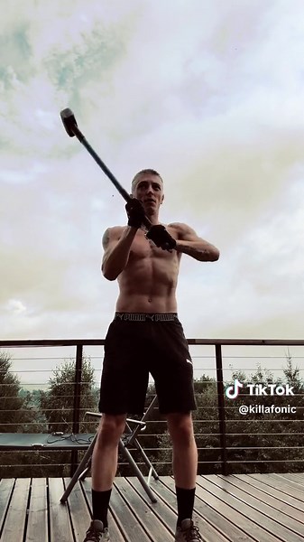 Unleash Your Inner Leader with Radiofonic and KHK