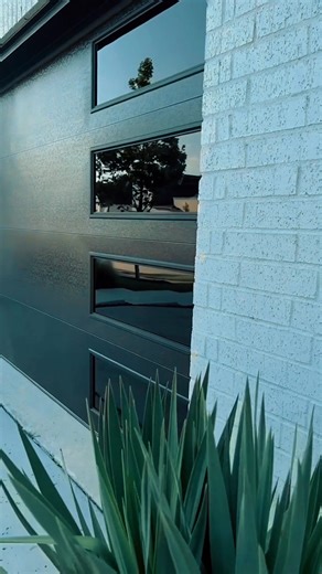 Smooth. Silent. Reliable. This is how garage doors should operate. 🚪✨ Doormatic — your home deserves the best. #GarageDoorExperts #GarageDoorInstall #GarageDoorService #GarageDoorUpgrade #ReliableGarageDoors #ModernGarageDoors #HomeGarageSolutions #Doormatic | Doormatic