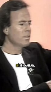 ES: En esta entrevista de 1988, Julio Iglesias deja claro que la fama y el dinero quedan en segundo plano. Lo que realmente importa son las cosas que no se compran: el tiempo, la seguridad y, sobre todo, el deseo más simple y profundo… seguir viviendo. EN: In this 1988 interview, Julio Iglesias makes it clear that fame and money take a back seat. What truly matters are the things money can’t buy: time, security, and above all, the simplest and deepest desire… to keep living. PT: Nesta entrevista