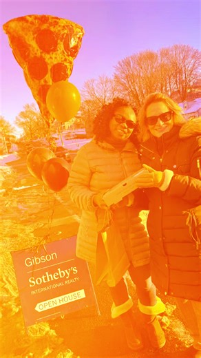 Who needs open houses when you can have pizza houses? 🍕🏡😂 Today we celebrated National Pizza Day the best way I know how — by giving back to the amazing clients and referral partners who trust me with one of the biggest decisions of their lives. Pull up. Grab a pizza kit. Go home and make memories. ❤️ Because around here… we don’t just close deals. We build relationships (and occasionally mozzarella masterpieces 😉). #SandraSells #PizzaPopBy #ClientLove #AmericasHometown