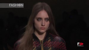 BARBARA BUI Fall 2016 Paris - Fashion Channel