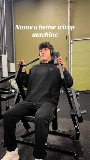 Top Tricep Machines for Effective Strength Training