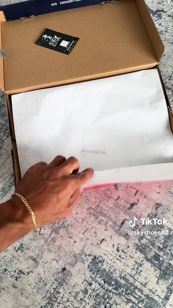 Los tenis más clásicos de Reebok: Estilo y comodidad