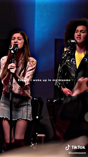Exploring 'Wondering' Lyrics by Olivia Rodrigo on HSMTMTS