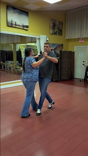 #Foxtrot - Basic/Left Turn/Promenade #ballroomdance #ballroomdancing #ballroomdancelessons #dance