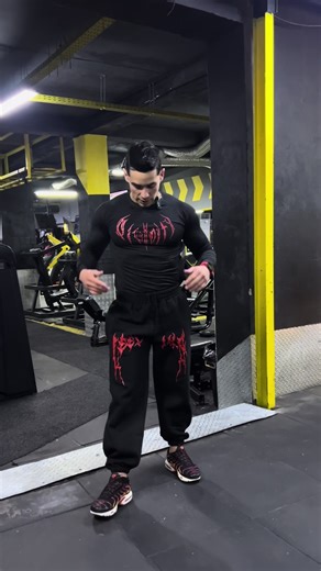 عرض خاص لمدة أسبوع فقط 🤩⏳⌛️ بافضل جودة و سعر كمية محدودة سارع في الطلب قبل نفاذ الكمية كل المقاسات متوفرة التوصيل متوفر لكل الولايات للطلب يرجى التقدم للخاص #gymwear #compressionshirt #gymwearhaul #ملابس_رياضية #شعب_الصيني_ماله_حل😂😂