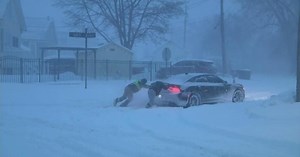 Heavy lake effect snow slamming parts of Northwest Indiana