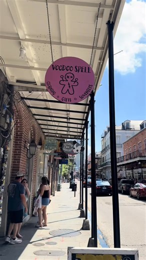 This Voodoo Boutique in the French Quarter was so us. While exploring the French Quarter, we stumbled into a voodoo boutique that instantly felt like it was made for us—spooky, stylish, and full of energy. From the candles to the clothes, everything in this shop matched our vibe perfectly. Voodoo has deep roots in New Orleans, blending West African spiritual practices with Catholicism and French Creole traditions. It’s more than just spells and dolls—it’s a living belief system built on honoring