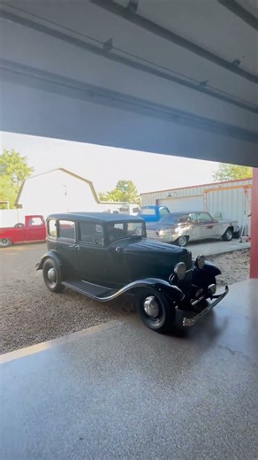 Chop Shop Motors Short - 1932 Ford Sedan #automobile #Ford #1932 #Sedan #hotrod #ChopShopMotors