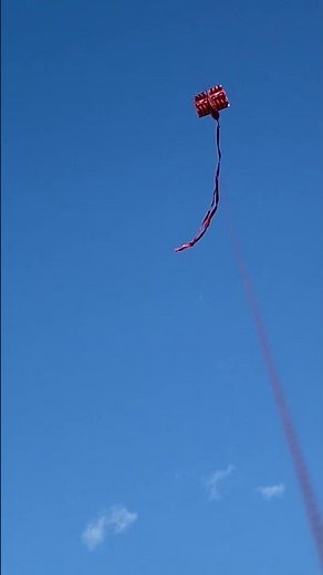 🏴‍☠️ Pirate Ship Kite in the Blue Canadian Sky 🇨🇦