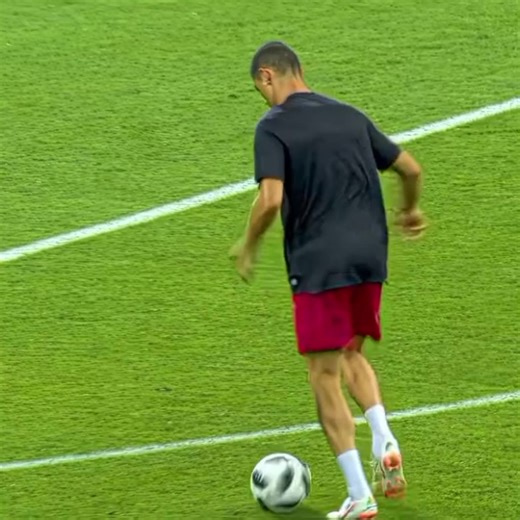 the next @sonhei????#edit #viral #fyp #cristianoronaldo ★upload method★ TG:@editing news