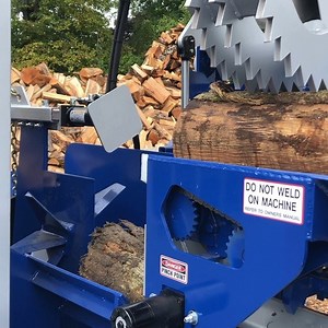 If you want one of the worlds fastest Firewood Processors be sure to come by the Canada Outdoor Farm Show in Woodstock, Ontario from September 10-12. Come on out and get a steal of a deal on a 4000 Circular Saw or even a 2000 Bar Saw. #firewood #firewoodprocessor #woodprocessor #machining #welding #hydraulics #millwright #catdiesel #greyonblue #ontario #canada #usa #loggerhead #bellsmachining #canadianmade #canadianloggers #worldwide #bigmachines #canadian #worldsbest #numberone #loggersworldwid
