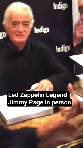 Jimmy Page’s Unique Way of Signing Autographs! ?? #Shorts #jimmypage #ledzeppelin