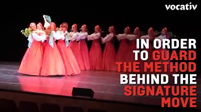 How do they float like that?! 👀 | Vocativ