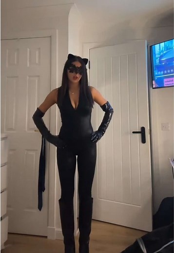 Costume Ideas for Catwoman This Halloween