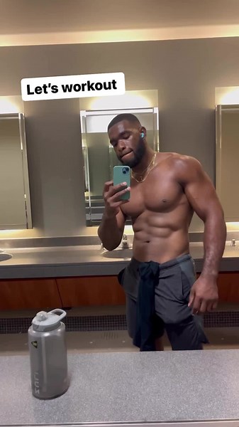 #MarshallPrice #greysweatsking @Marshall Price