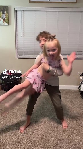 Fun Dance Tutorial with Siblings
