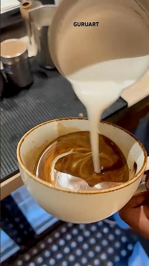 CLASSIC LATTE ART SKILLS 🦢#coffeeart #barista #latteart #nespressovertuo